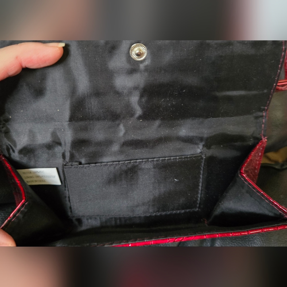 HOST PICK! 🎉🎊 Elle Red Croc-Embossed Mini Bag 8"×4" - Picture 4 of 7